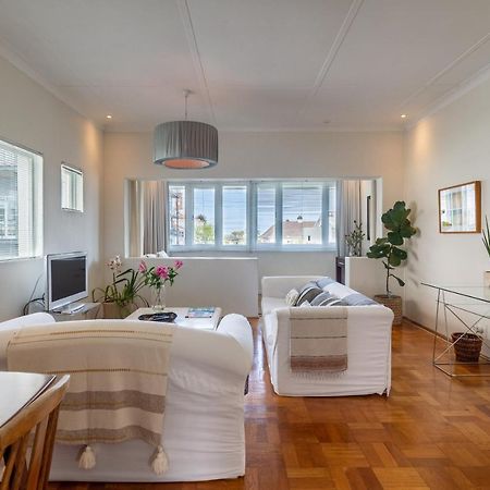 Portswood Mews - Chic White Studio Apartment Green Point Kapské Město Exteriér fotografie